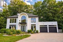 52 BIRCHMOUNT WALK | London Ontario | Slide Image Two