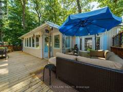 B12 - 9910 NORTHVILLE CRESCENT Lambton Shores Ontario, N0M 2N0