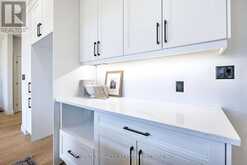 10 WOODMERE PATH | Ilderton Ontario | Slide Image Twelve