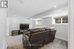 21 AGINCOURT PLACE | London Ontario | Slide Image Twenty-eight