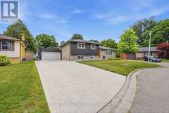 21 AGINCOURT PLACE | London Ontario | Slide Image Four