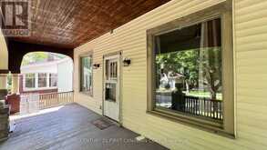 52 BECHER STREET | London Ontario | Slide Image Four