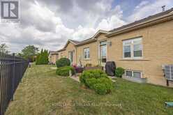 67 - 70 TANOAK DRIVE | London Ontario | Slide Image Forty