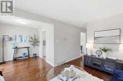 111 GERALD CRESCENT | London Ontario | Slide Image Eight