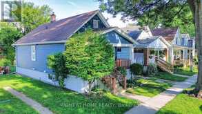 114 COLLEGE AVENUE | Sarnia Ontario | Slide Image Two