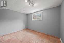 6 HEATH PLACE | London Ontario | Slide Image Thirty