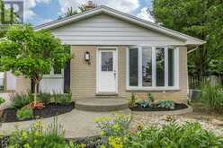 6 HEATH PLACE | London Ontario | Slide Image Five
