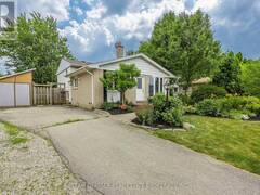 6 HEATH PLACE London Ontario, N5Z 4G6