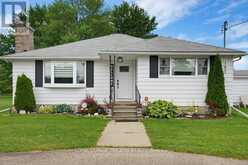 185 CENTENNIAL AVENUE | St. Thomas Ontario | Slide Image Three