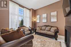 703 ZAIFMAN CIRCLE | London Ontario | Slide Image Seven