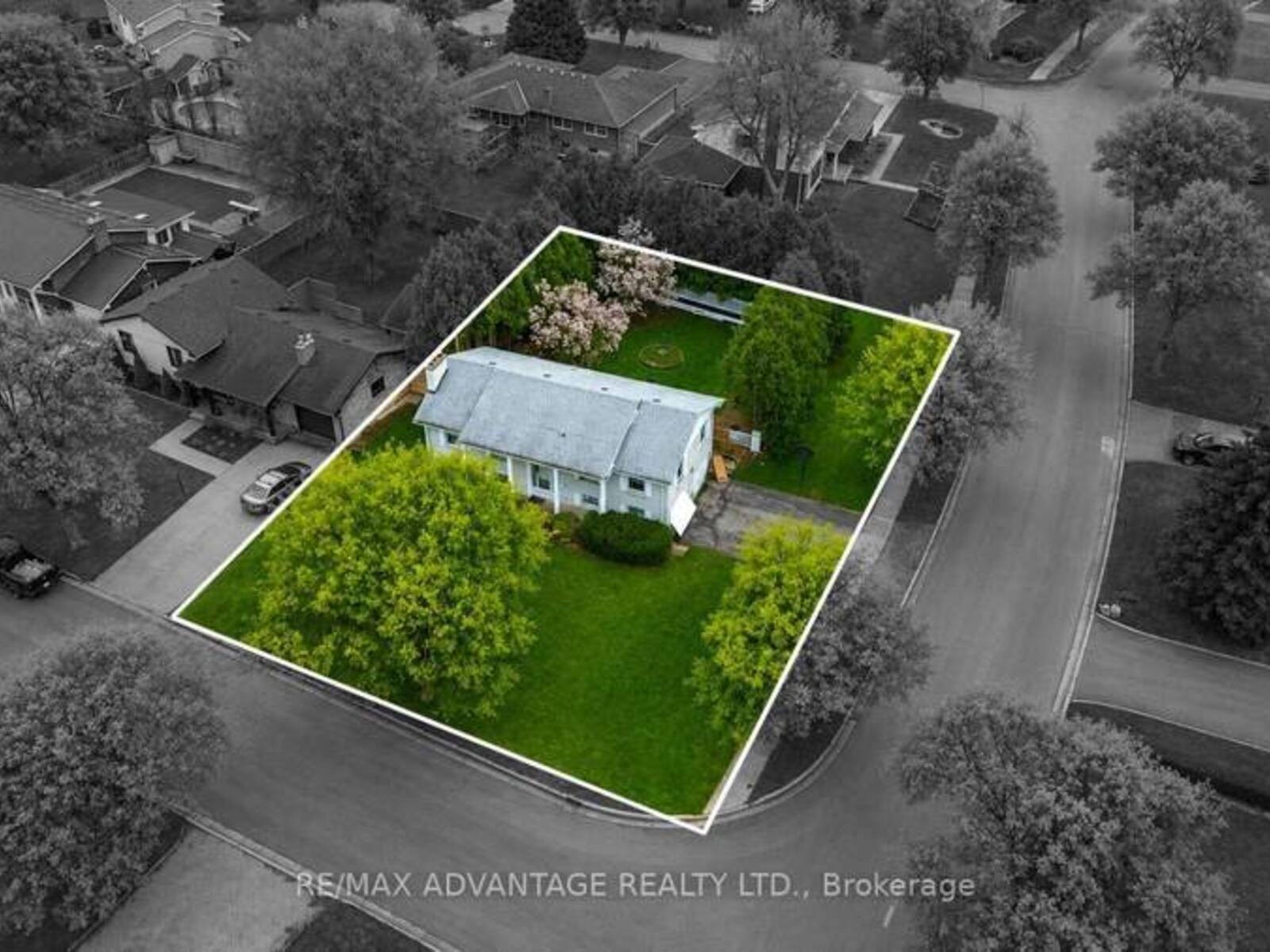 485 CHIDDINGTON AVENUE, London, Ontario N6C 2W1