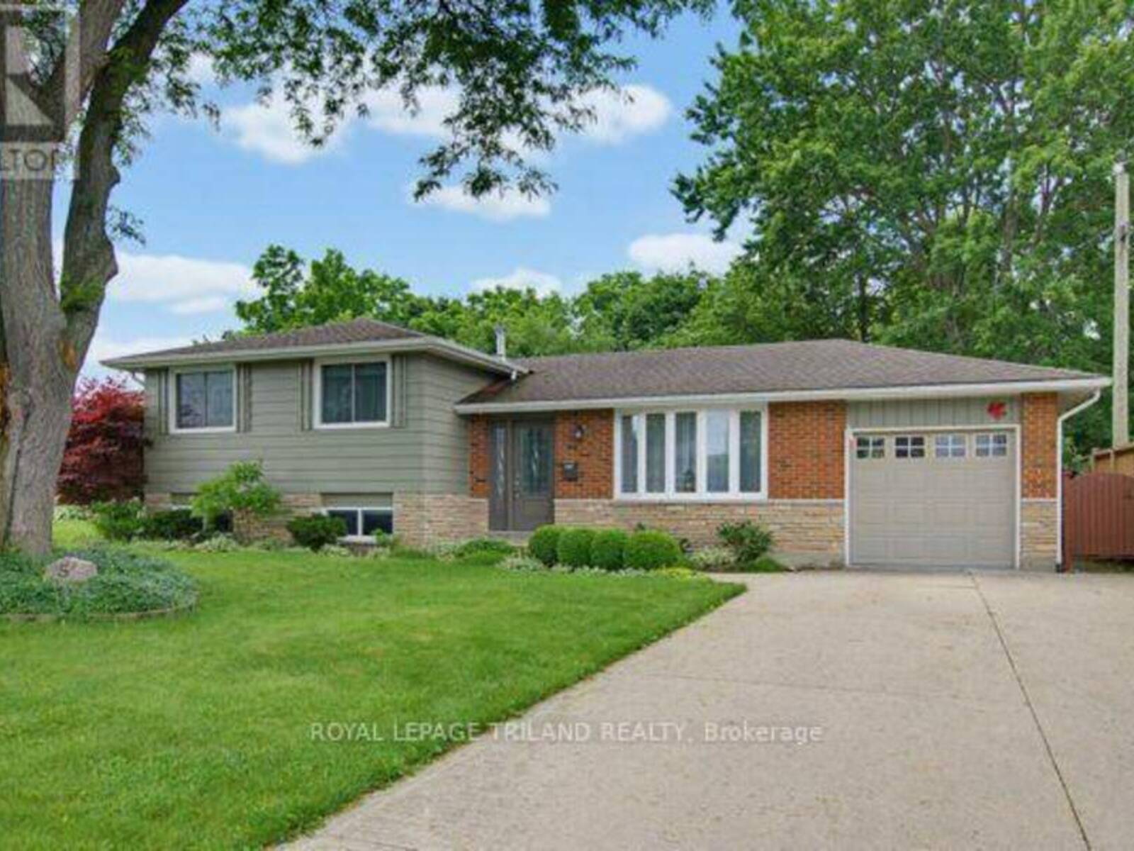 5 WARREN CRESCENT, St. Thomas, Ontario N5P 3Z1