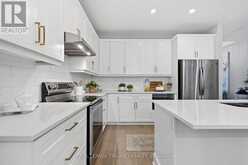 149 COLLINS WAY | Strathroy-Caradoc Ontario | Slide Image Eight