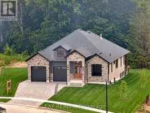 29 DEARING DRIVE | Grand Bend Ontario | Slide Image Two