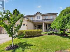 46 GARDEN WALK London Ontario, N6J 4W9