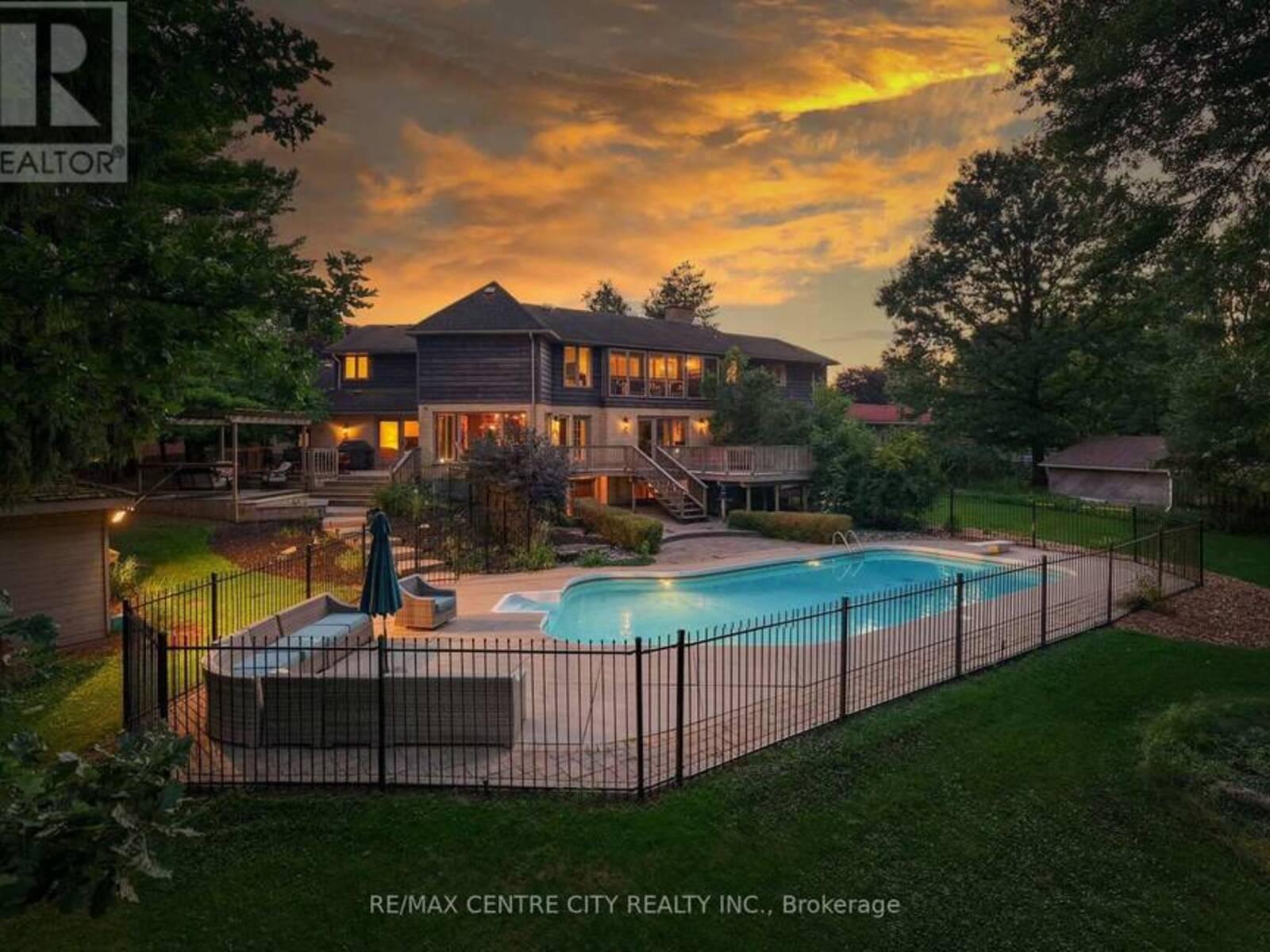 255 MILL POND CRESCENT, Strathroy-Caradoc, Ontario N7G 3P9