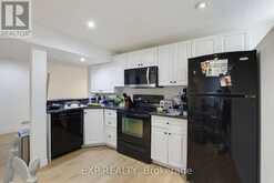 121 MOUNT PLEASANT AVENUE | London Ontario | Slide Image Thirty-one