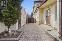 908 WILLIAM STREET | London Ontario | Slide Image Thirty-nine