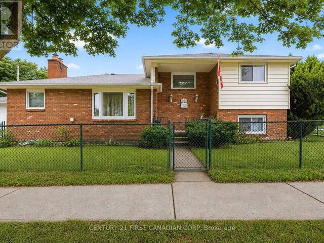 184 DURAND STREET Sarnia Ontario, N7T 5A3 - 3 Bedrooms Home For Sale