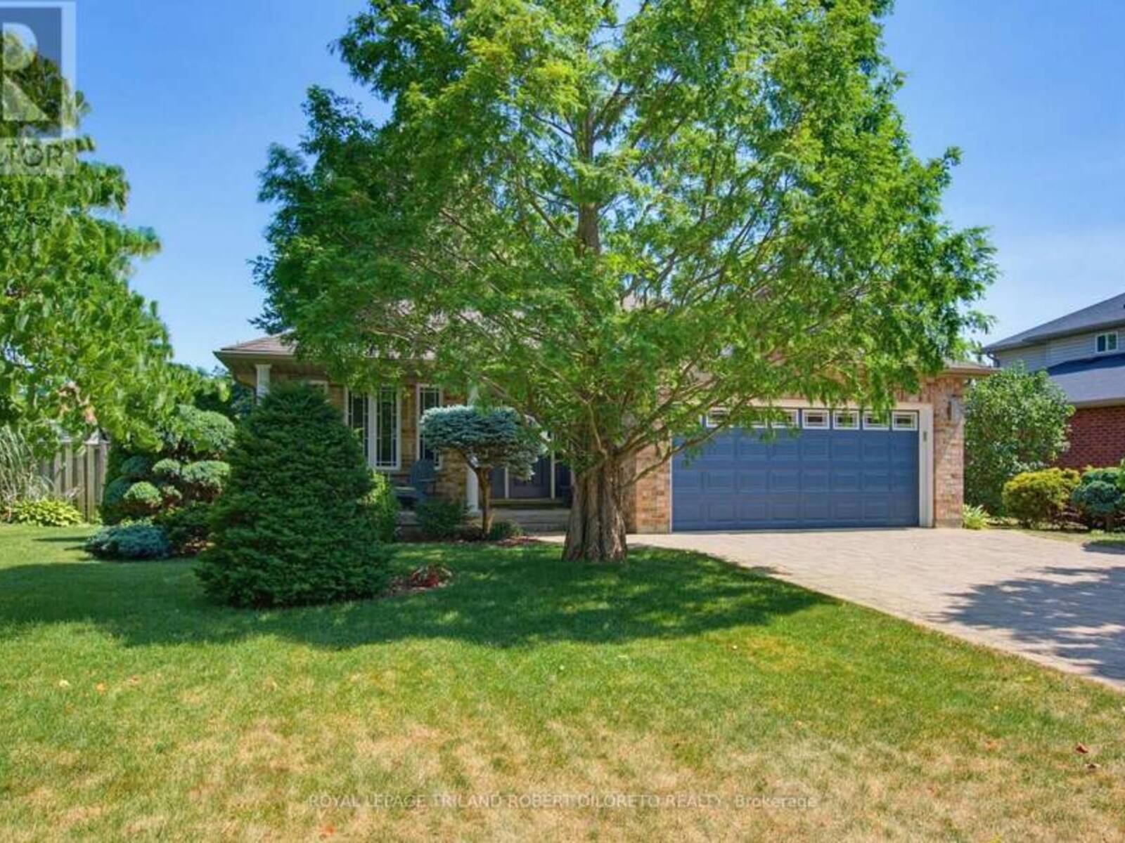 9989 OXBOW DRIVE, Komoka, Ontario N0L 1R0