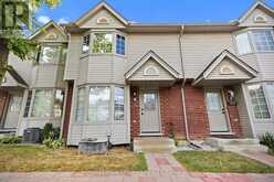 4 - 50 CHAPMAN COURT | London Ontario | Slide Image Three