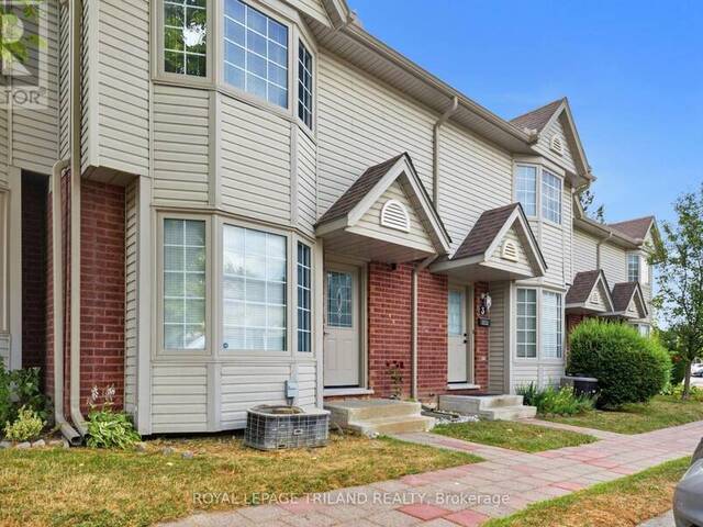 4 - 50 CHAPMAN COURT London Ontario, N6G 5E1 - 3 Bedrooms Condo For Sale