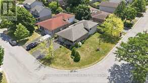 34 GERALD CRESCENT | London Ontario | Slide Image Thirty-one