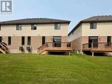 30 HEMLOCK CRESCENT | Aylmer Ontario | Slide Image Three
