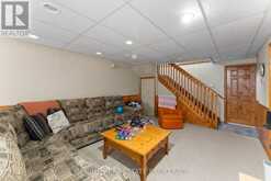 9856 HURON PLACE | Grand Bend Ontario | Slide Image Thirty-two