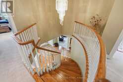1796 GAINSBOROUGH ROAD | London Ontario | Slide Image Thirty-four