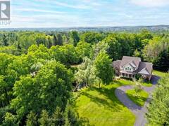 1796 GAINSBOROUGH ROAD London Ontario, N6H 5L2