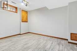 954 CHIPPEWA DRIVE | London Ontario | Slide Image Thirty-two