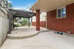 954 CHIPPEWA DRIVE | London Ontario | Slide Image Thirty-seven