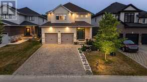 464 JESSICA WAY ROAD | London Ontario | Slide Image Two