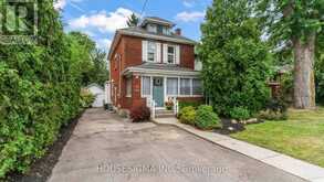 322 RIDOUT STREET S | London Ontario | Slide Image Two