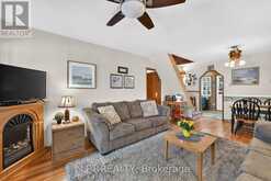 30 WOODWARD AVENUE | Grand Bend Ontario | Slide Image Ten