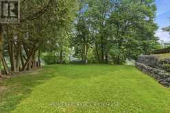 3 - 125 ELM STREET | St. Thomas Ontario | Slide Image Thirty-seven