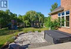 106 FITZWILLIAM BOULEVARD | London Ontario | Slide Image Thirty-eight