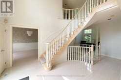 442 AMBLESIDE DRIVE | London Ontario | Slide Image Two