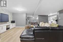 16 FITZWILLIAM BOULEVARD | London Ontario | Slide Image Thirty-five