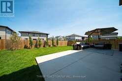 2084 TYSON WALK | London Ontario | Slide Image Eight