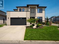 2084 TYSON WALK London Ontario, N6K 5R4