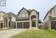 1761 FINLEY CRESCENT | London Ontario | Slide Image Two
