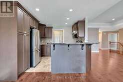 35 CASSIE CRESCENT | Strathroy-Caradoc Ontario | Slide Image Sixteen