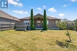 35 CASSIE CRESCENT | Strathroy-Caradoc Ontario | Slide Image Forty