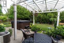 32 MENDIP CRESCENT | London Ontario | Slide Image Thirty-three