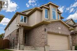 884 REEVES AVENUE | London Ontario | Slide Image Three