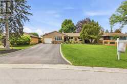70 BRENTWOOD CRESCENT | London Ontario | Slide Image Two