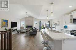 226 PEACH TREE BOULEVARD | St. Thomas Ontario | Slide Image Ten