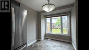 65 - 3400 CASTLE ROCK PLACE | London Ontario | Slide Image Ten